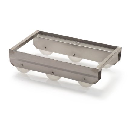 Stainless steel chassis for crates