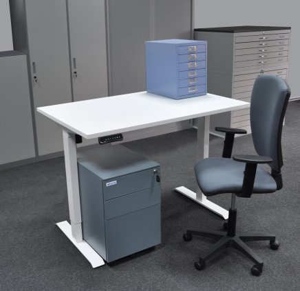 Office table with container and chair EO20_HDT_Matrix