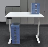 Height-adjustable table with storage space EO14_HDK