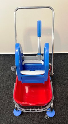 Clarol single-bucket cleaning cart - 2