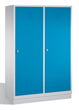 Wardrobe on plinth CP 8220-40 - 3