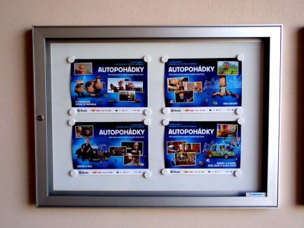 DM80 double-sided single-wing display case, depth 80 mm (6 models)